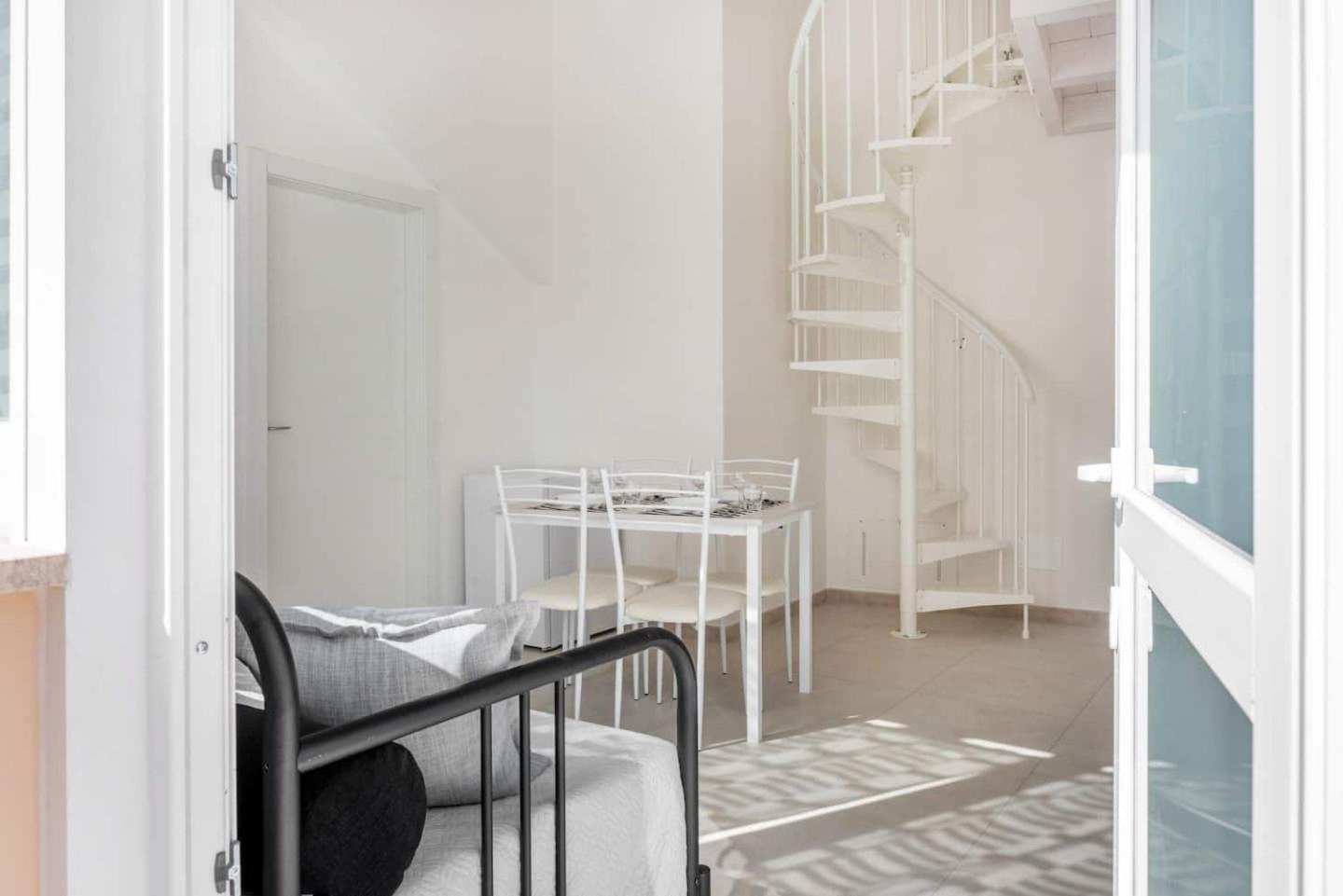 8 Lofts - Apartments - 1 Специя Экстерьер фото