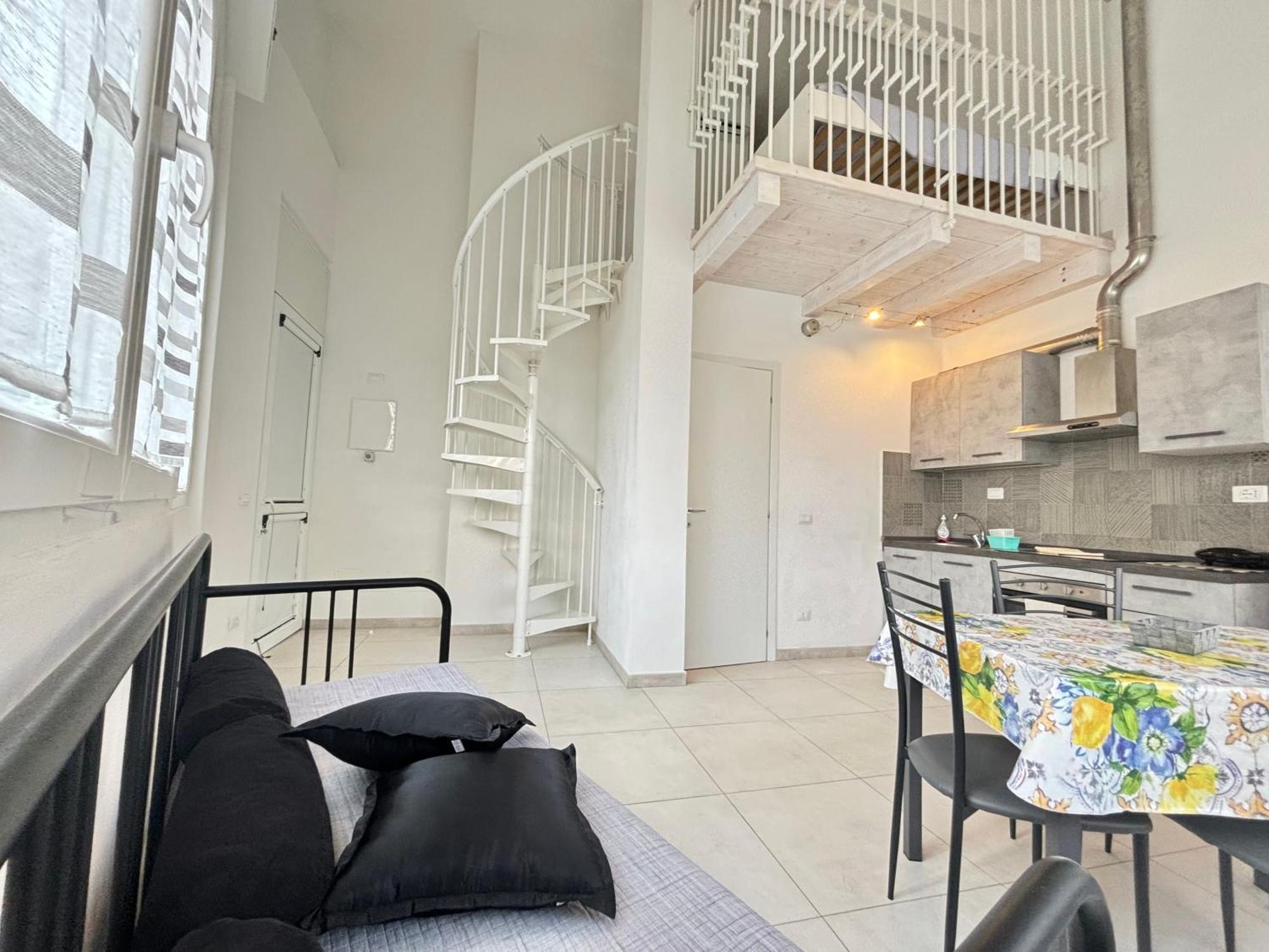 8 Lofts - Apartments - 1 Специя Экстерьер фото